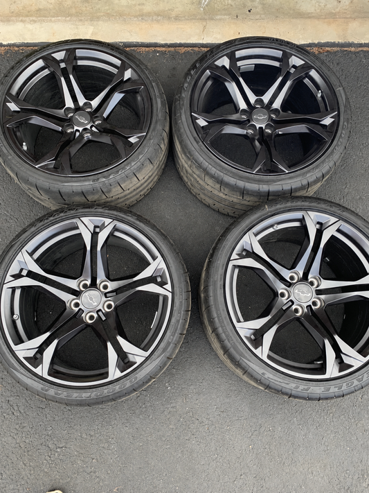 OEM Chevrolet Camaro SS 1LE 20” Wheel & Tire Set